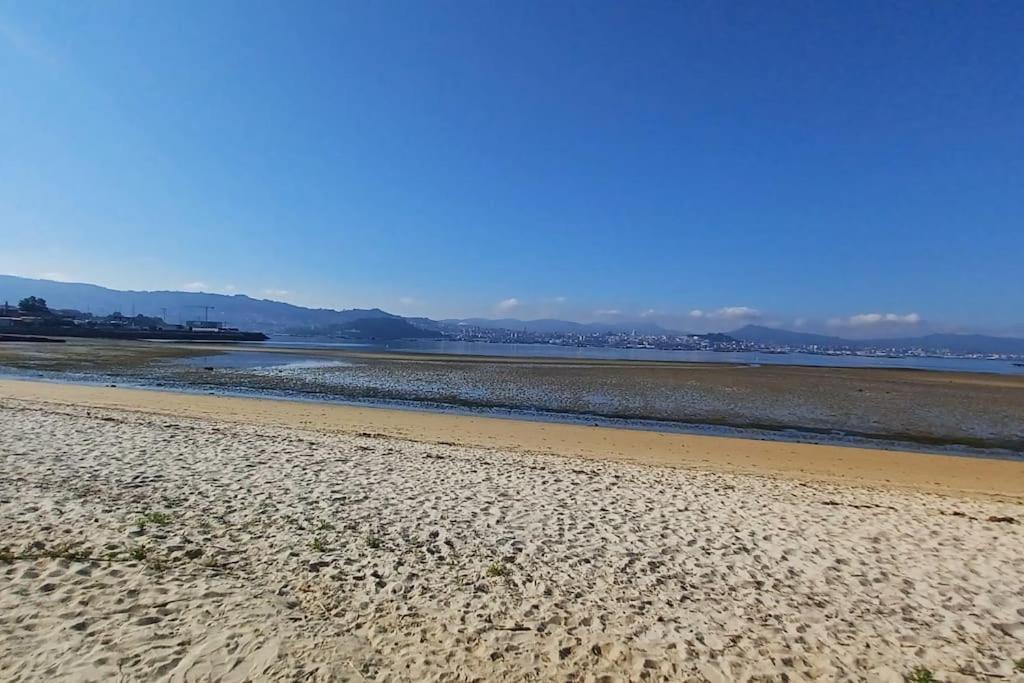 Ferienwohnung Piso A Pie De Playa Con Terraza Exclusiva Moaña Exterior foto